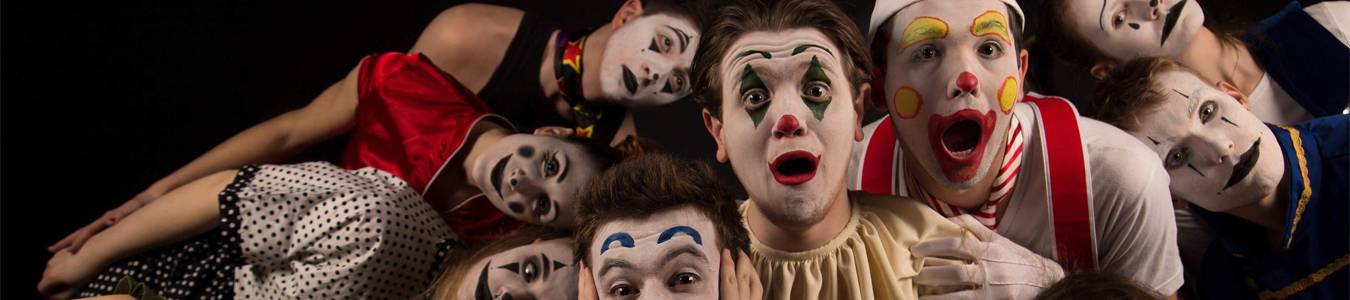 ANGAJARE DE CLOVN / OLD CLOWN WANTED 