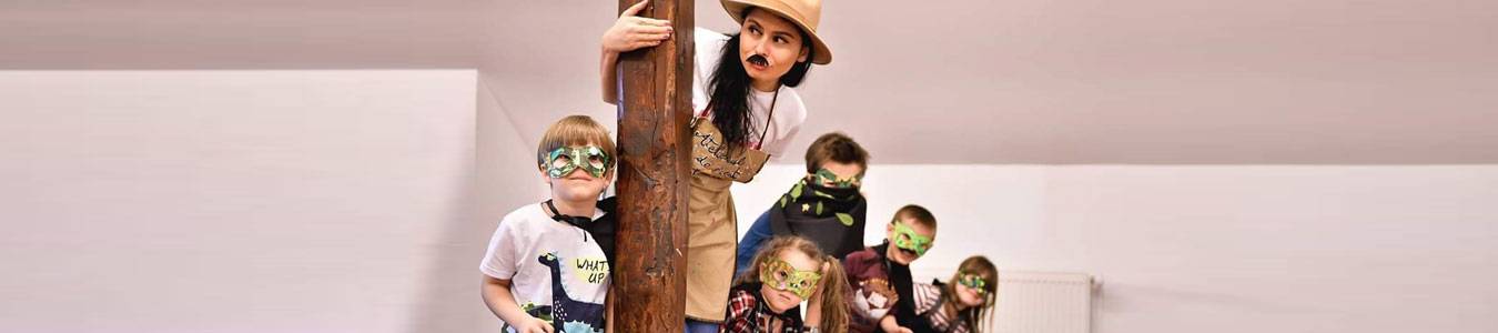 ATELIERUL DE CREAT POVESTI 