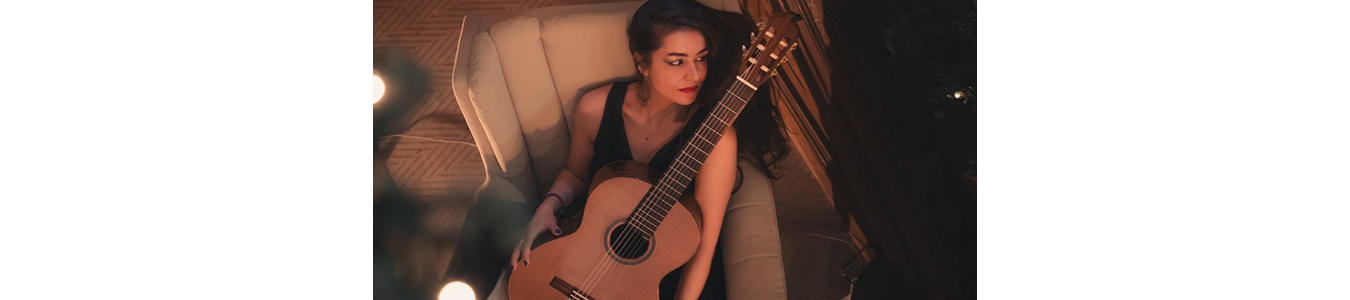 CHITARA BRAZILIANĂ / BRAZILIAN GUITAR